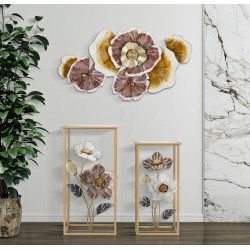 Panneau mural en fer CLOW – Une sculpture murale d’exception (92,1 x 8,3 x 51,4 cm)