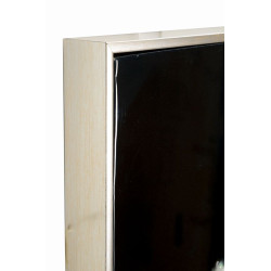 **Italiano:**

Tela laccata A – Design e modernità (72 x 4 x 102 cm)