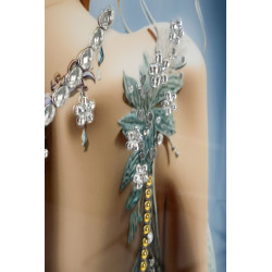 Toile laquée Isabel H – Modernité et sophistication murale (72 x 4 x 102 cm)