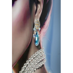 Quadro em tela envernizada Isabel B – Requinte contemporâneo (72 x 4 x 102 cm)