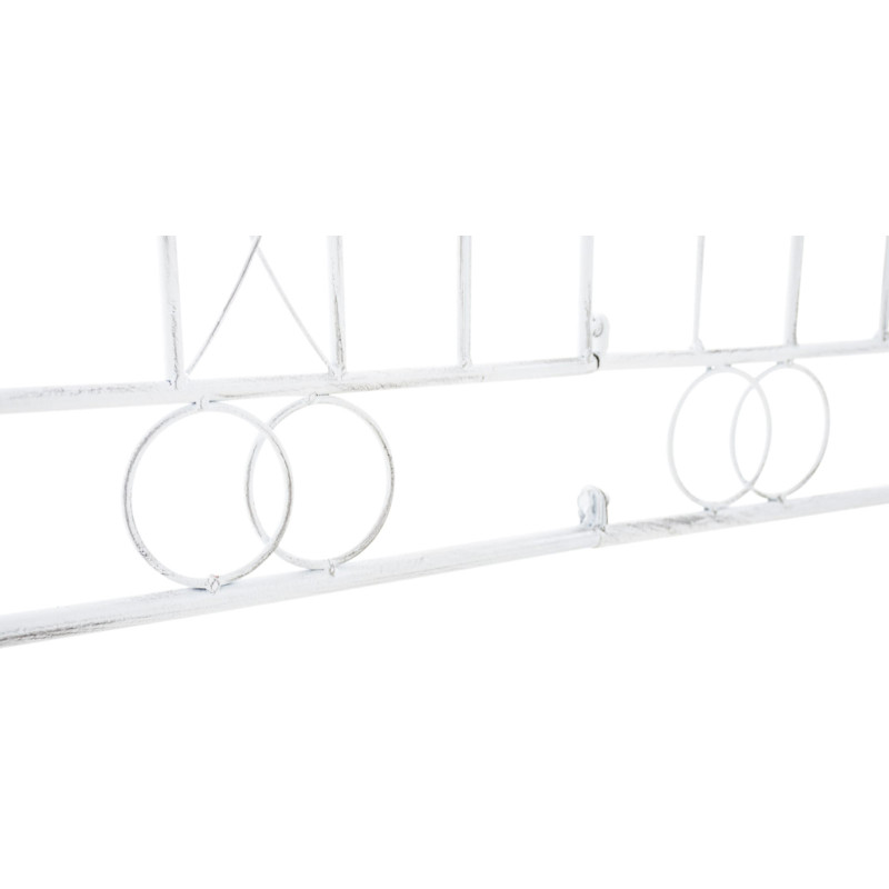 Ensemble de 4 cl?tures de jardin, Manchard blanc antique