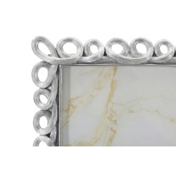 Cornice portafoto traforata – 26 × 2,2 × 31,3 cm (dimensione interna: 20 × 25 cm)

