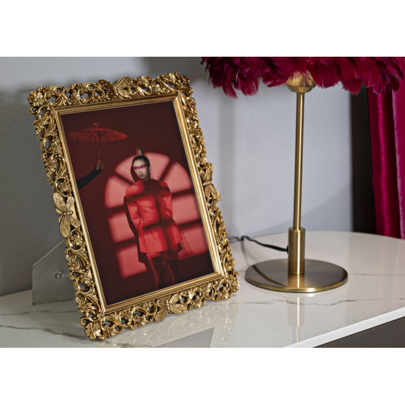 Moldura para Foto Clássica – 27,8 × 1,8 × 32,5 cm (dimensão interior: 20 × 25 cm)
