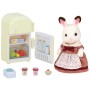 SYLVANIAN FAMILIES - 5014 - Set Maman Lapin Chocolat et Réfrigérateur avec Accessoires - Pour Enfants des 3 Ans