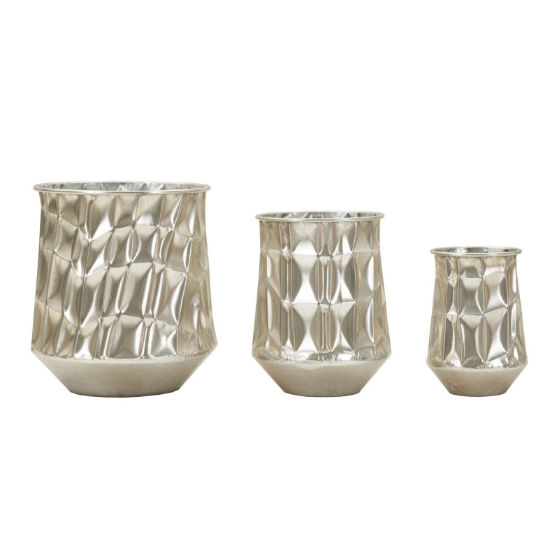 LOT DE 3 VASES ARGENTÉS CM Ø35X38,5-27,5X33-18,5X26,5