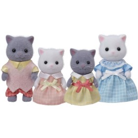 SYLVANIAN FAMILIES - Famille chat persan - 4 personnages articulés et habillés - Pour enfants a partir de 3 ans