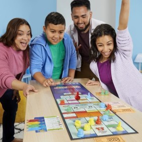 Monopoly Gliss', Jeu de Groupe Familial pour Enfants, Ados et Adultes, a partir de 8 Ans, 2 a 8 Joueurs, 20 Minutes en Moyenne, 