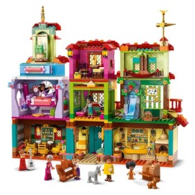 LEGO | Disney 43245 Encanto La maison magique des Madrigal, jouet avec la poupée Mirabel