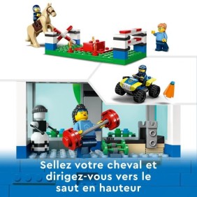 LEGO City 60372 Le Centre d'Entraînement de la Police, avec Figurine de Cheval, Jouet Voiture