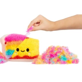 Fluffie Stuffiez - Peluche ASMR a personnaliser - GÂTEAU - Rembourrage a retirer et découvrir un autre personnage - Dés 4 ans