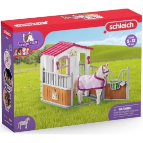 Box avec jument Lusitanienne, coffret schleich avec 12 éléments dont 1 cheval schleich inclus, coffret figurines pour enfants de