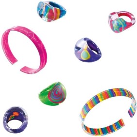 Bagues et bracelets - SES CREATIVE - Contient peinture, pinceau, 5 bagues et 2 bracelets