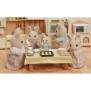 Poupée - SYLVANIAN FAMILIES - La famille Lapin Creme - Articulée et habillée avec soin