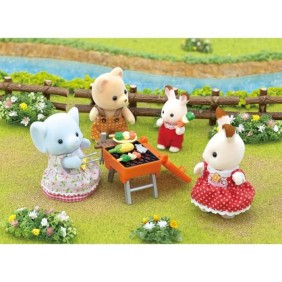 Figurine miniature - SYLVANIAN FAMILIES - La fille éléphant et son set de pique-nique