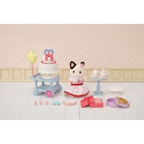 Figurines miniatures - SYLVANIAN FAMILIES - 5646 - La fille Chat bicolore et son goûter d'anniversaire