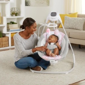 INGENUITY Balancelle bébé électrique pivotante 180° – Cassidy.