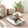 INGENUITY Tapis d'éveil 4 en 1 Petit Ourson, Coussin de support pour apprentissage de la position assise, Tablette nomade avec 5