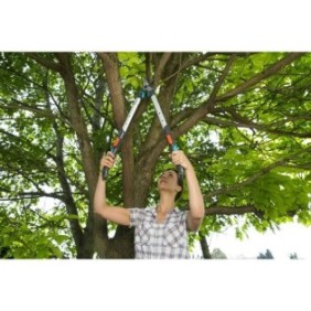 GARDENA Coupe-branches télescopique TeleCut 520-670 B – Lame franche – Coupe Ш42mm max – Anti adhérence – Garantie 25 ans (12005