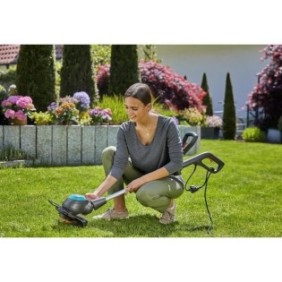 Coupe-bordure électrique - GARDENA -  EasyCut 450/25 - 450W - 28 cm - Manche télescopique inclinable