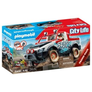 PLAYMOBIL 71430 Voiture de rallye - City Life - Avec personnage et véhicule tout-terrain - 74 pieces - Des 4 ans