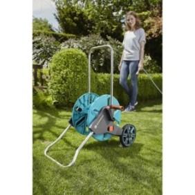 GARDENA Dévidoir CleverRoll taille M – Longueur max 60m – Pour jardin moyen – Livré avec kit non monté – Garantie 5 ans (18510-2