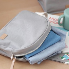 BEABA, Trousse de toilette bébé canvas gris perle