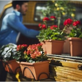 PLASTIKEN Jardiniere rectangulaire Ш 80 X 20 cm avec plateau - Terracotta