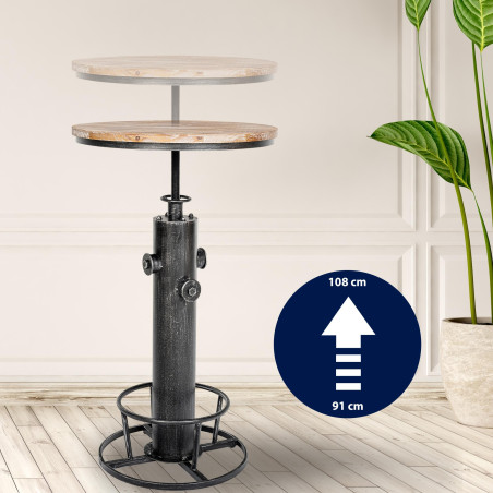 Table sur pied en argent antique de la Ruhr