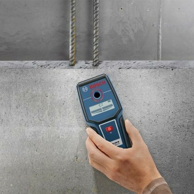 Détecteur de câbles et canalisations BOSCH GMS