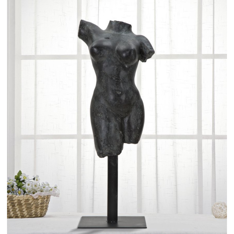 Sculpture de Femme Antique, Héritage d’un Musée Oublié – CM 19X17X50