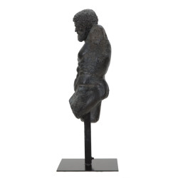 Sculpture d’Homme Antique, Gardien des Âmes d’Acier – CM 26X22X57,5