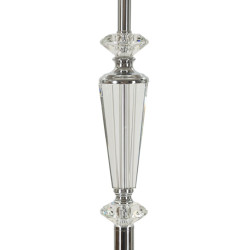 Lampadaire Argenté – Élégance et Design …..