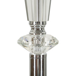 Lampadaire Argenté – Élégance et Design …..