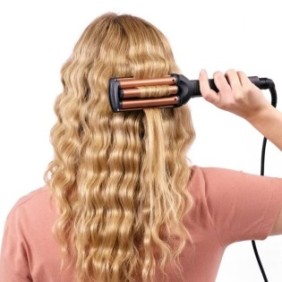 Lisseur - BaByliss - W2447E - Effet wavy, jusqu'a 200∞C avec des plaques larges et ondulées en Tourmaline-céramique