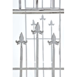 Emma, arche de roses blanches antiques