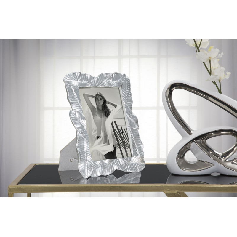 Cadre photo Lefy argent – 23 × 2,5 × 27,5 cm (dimension intérieure : 15 × 20 cm)