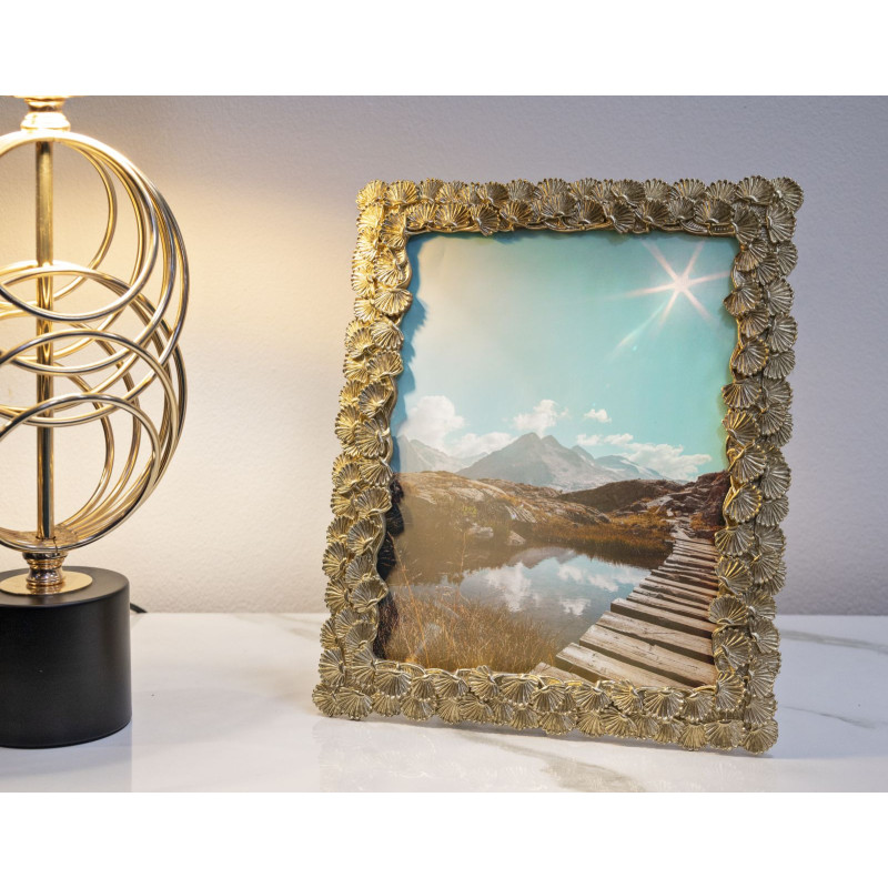 Cadre photo Tame – 25,5 × 1,8 × 30,5 cm (format intérieur : 20 × 25 cm)